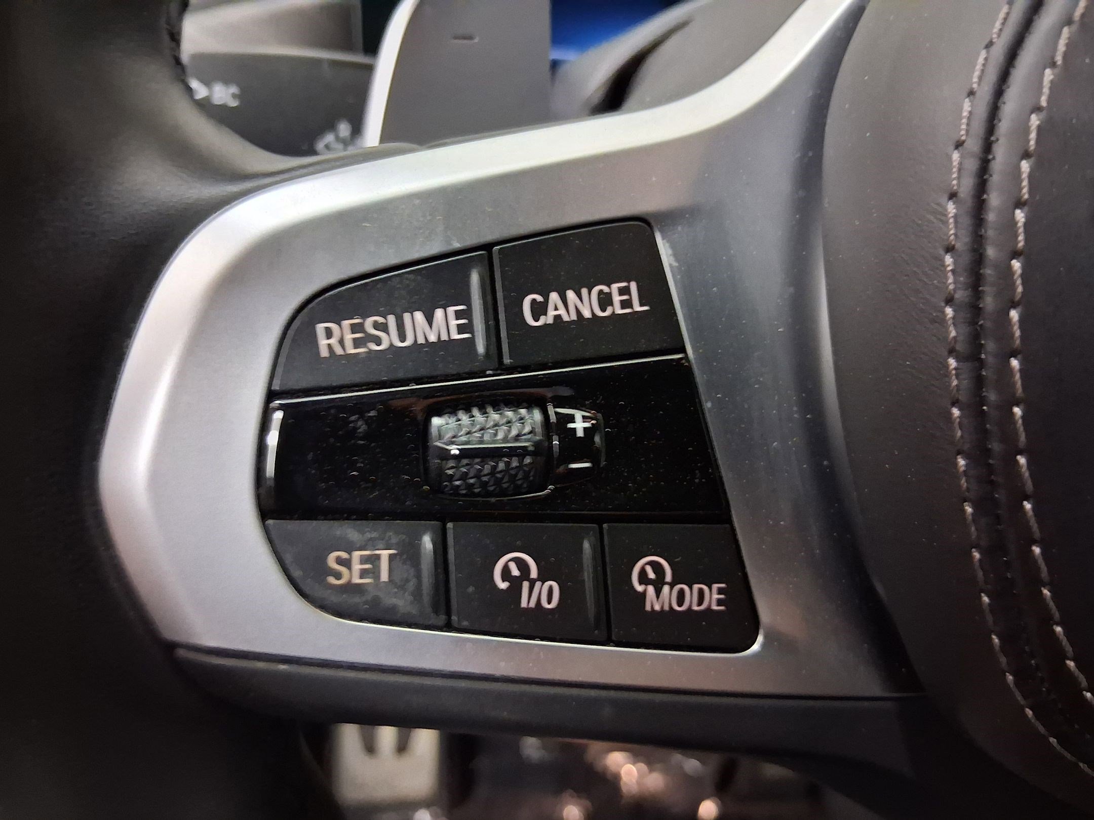 Used 2023 BMW X7 xDrive40i w/ M Sport Package image 16