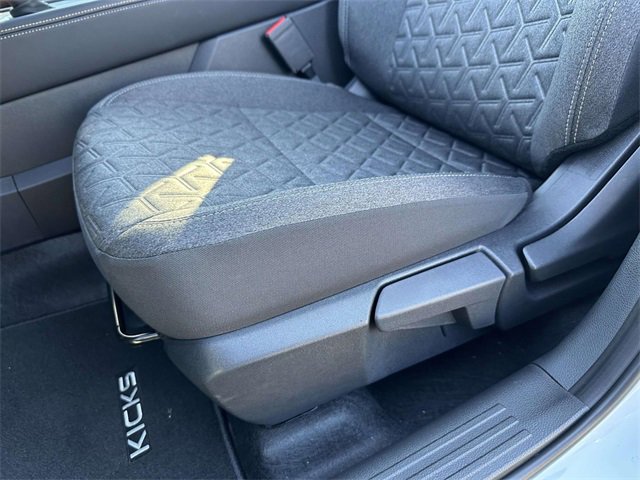 New 2025 Nissan Kicks SV w/ SV Premium Package image 15