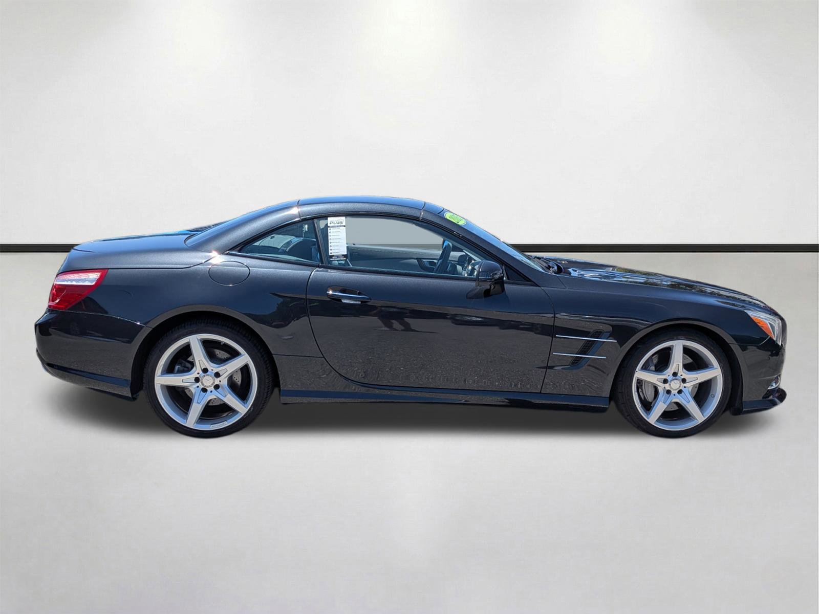 Used 2015 Mercedes-Benz SL 400 w/ Premium I Package image 3