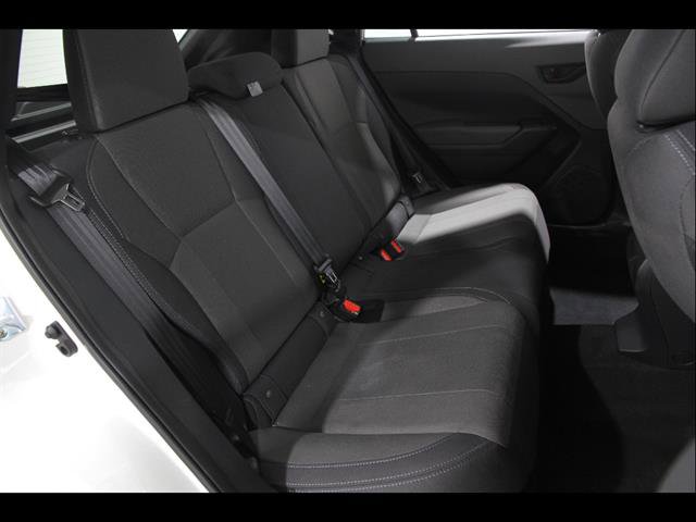 Used 2025 Subaru Crosstrek 2.0i image 17