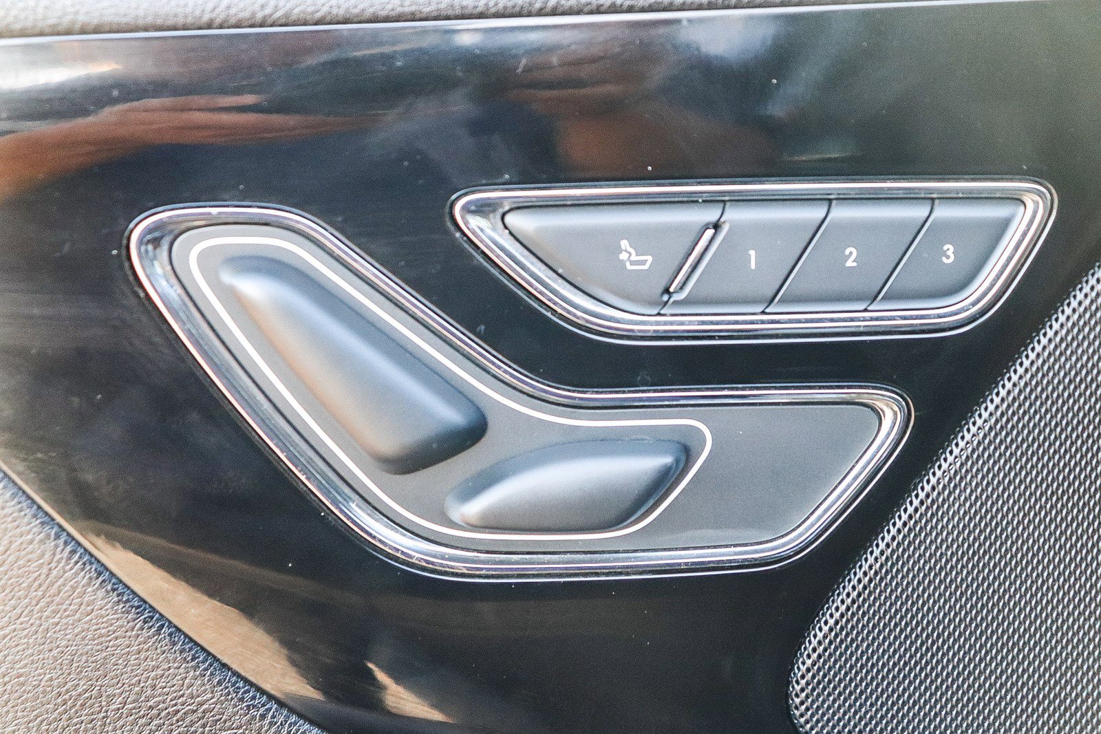 Used 2022 Lincoln Aviator Reserve w/ Elements Package Plus image 24