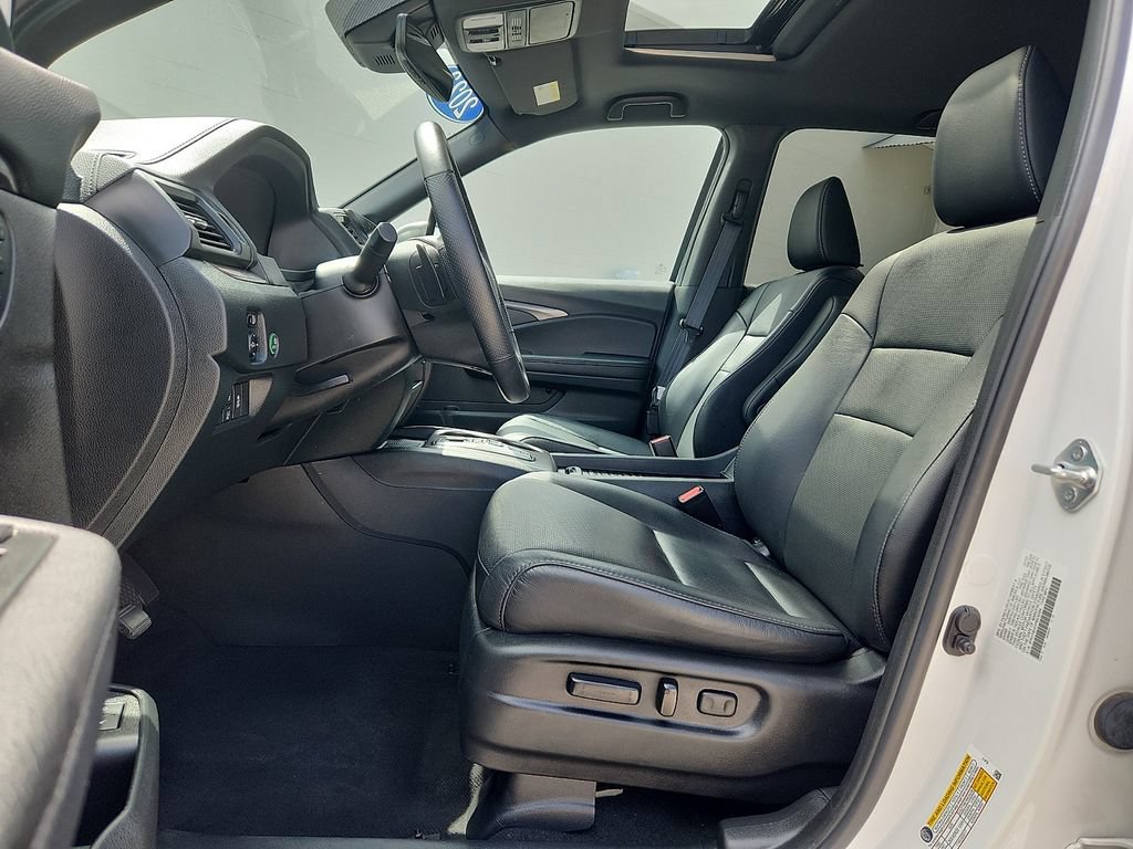 Used 2023 Honda Passport EX-L image 8
