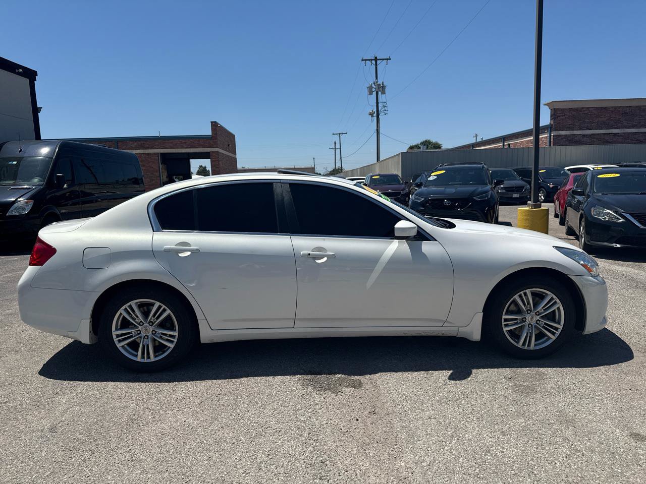 Used 2013 INFINITI G37 x Sedan w/ Premium Pkg AWD/4WD image 5