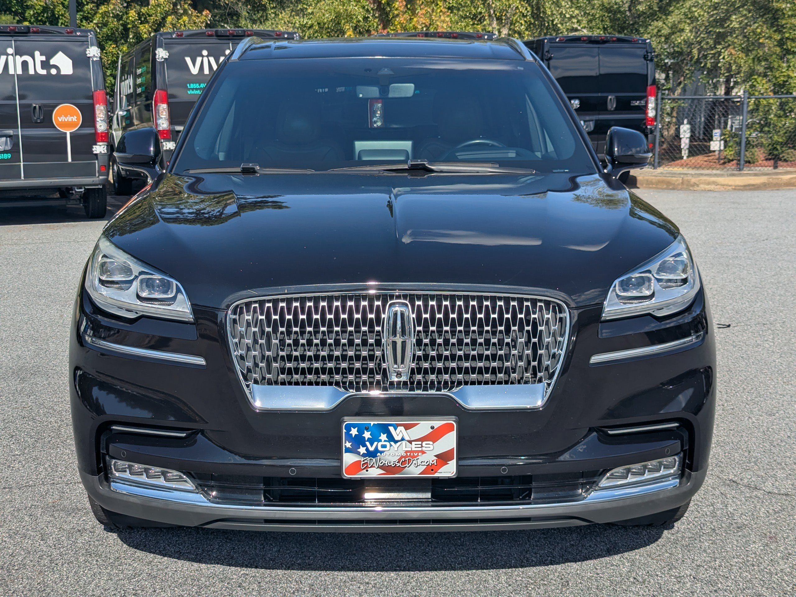 Used 2020 Lincoln Aviator Reserve w/ Equipment Group 202A AWD/4WD image 2