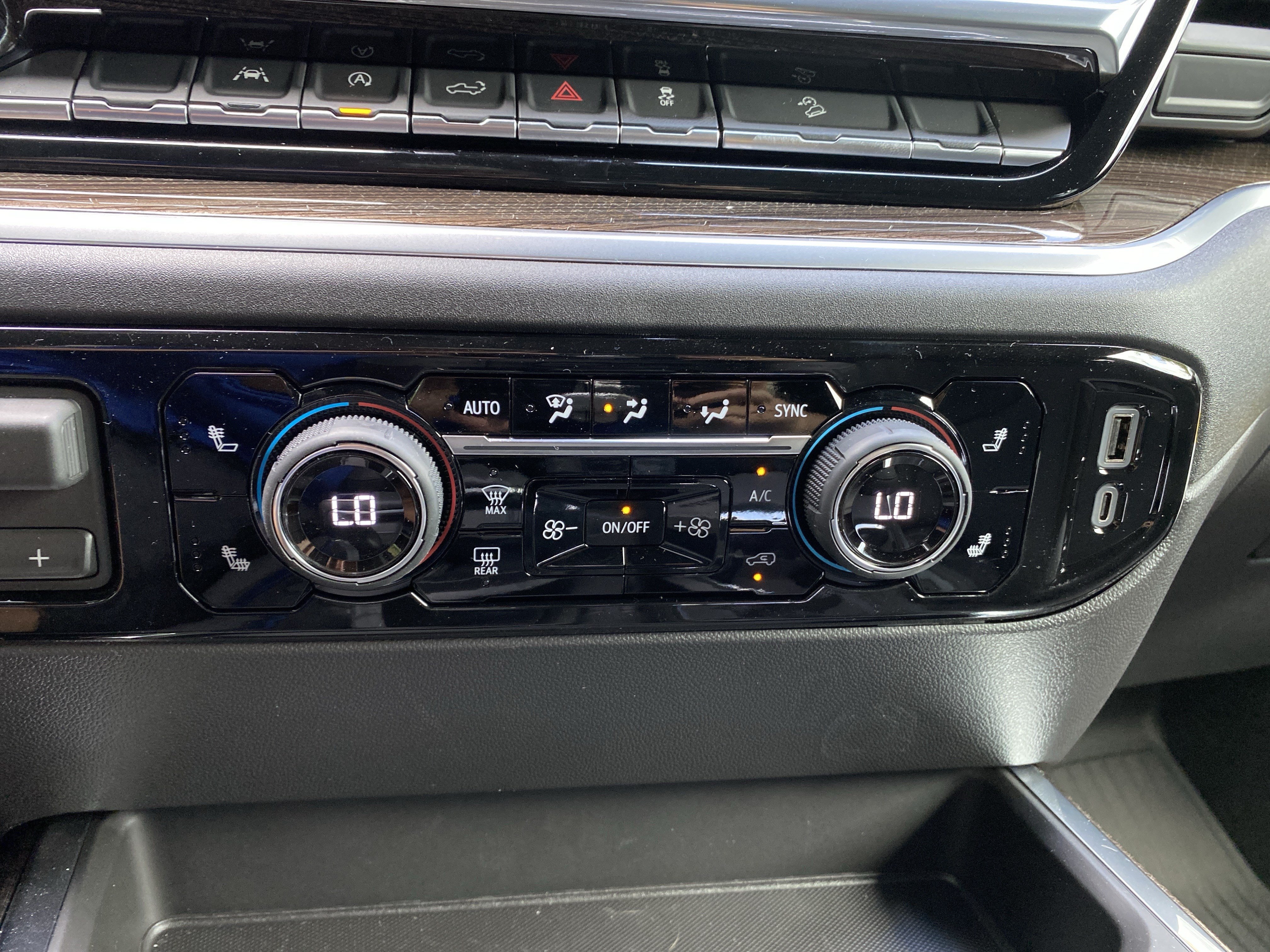 New 2026 Chevrolet Silverado 1500 LT Trail Boss w/ Convenience Package II AWD/4WD image 29