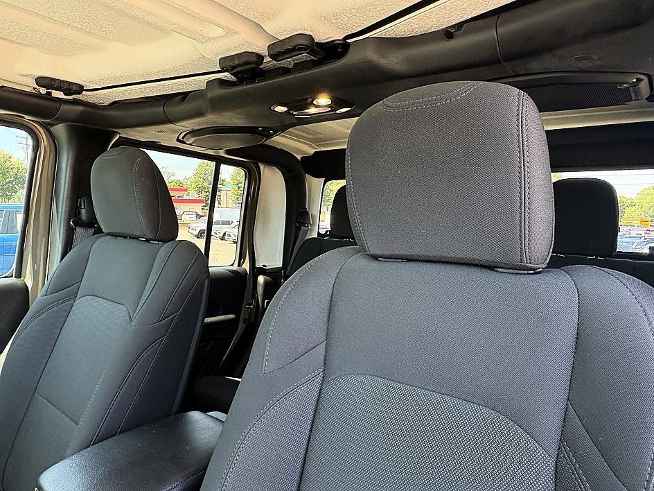 Used 2020 Jeep Gladiator Sport w/ Quick Order Package 24S AWD/4WD image 18