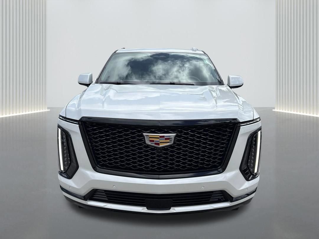 Used 2025 Cadillac Escalade ESV Sport Platinum image 2