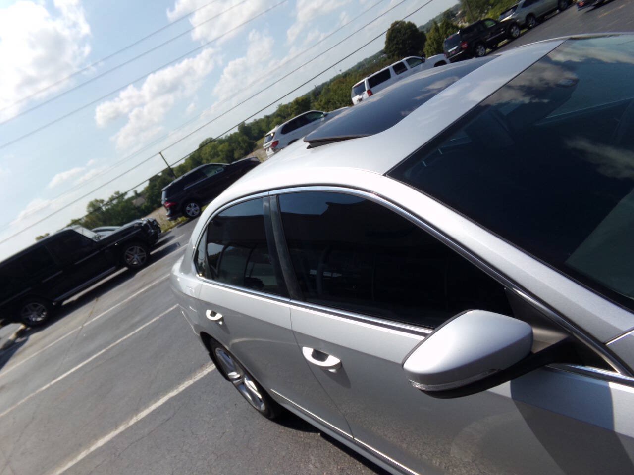 Used 2013 Volkswagen Passat TDI SEL Premium FWD image 44