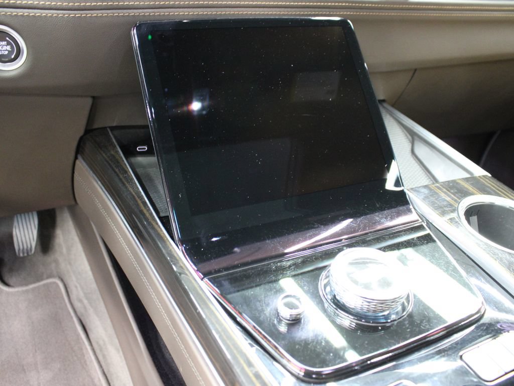 Used 2025 Cadillac Escalade Premium Luxury w/ Touring Package AWD/4WD image 68