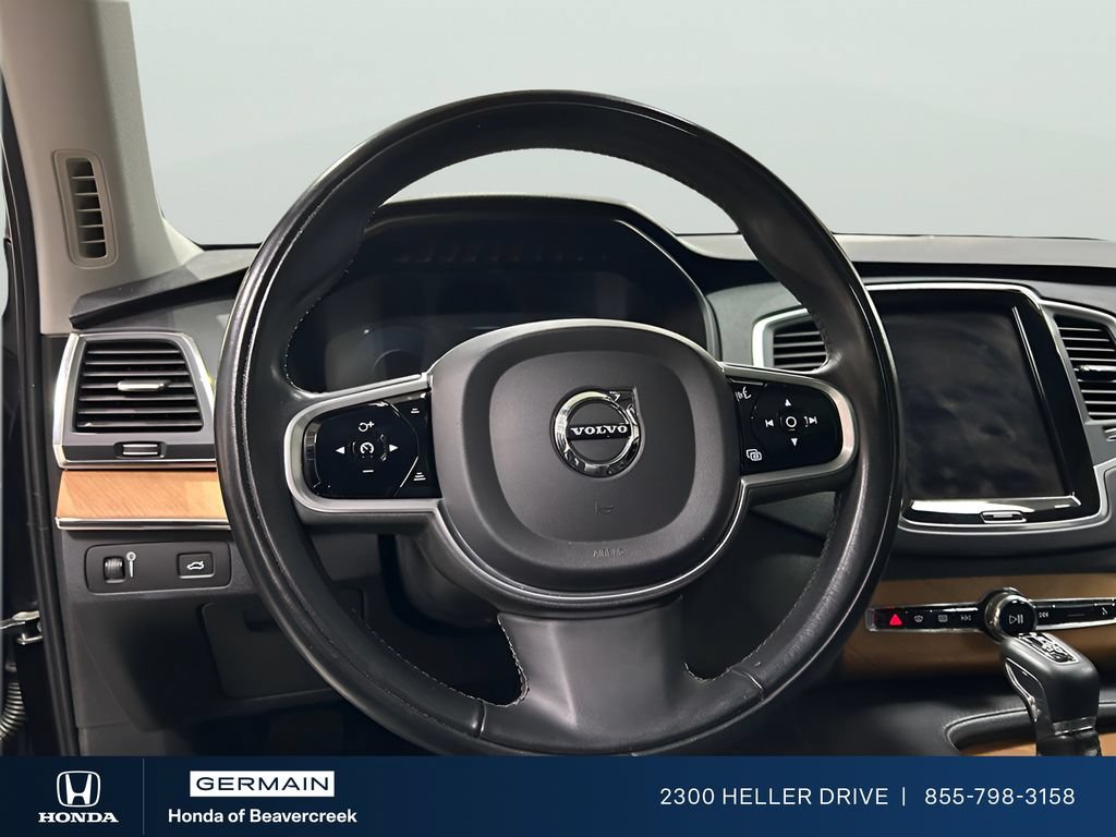 Used 2021 Volvo XC90 T6 Momentum w/ Climate Package AWD/4WD image 12