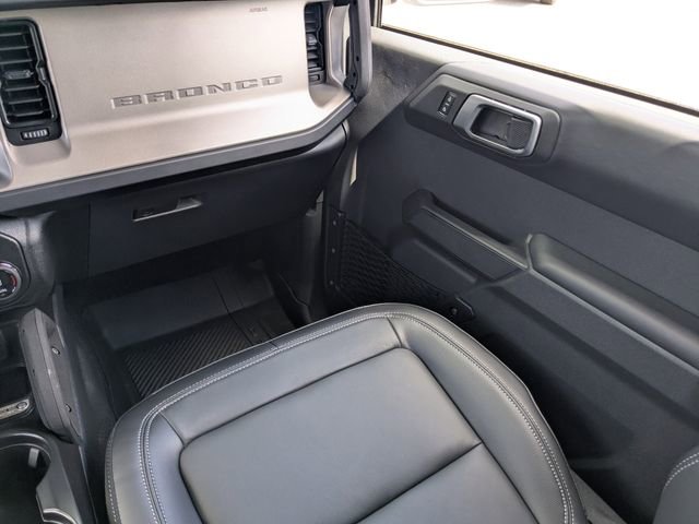 New 2026 Ford Bronco Outer Banks w/ Sasquatch Package image 17