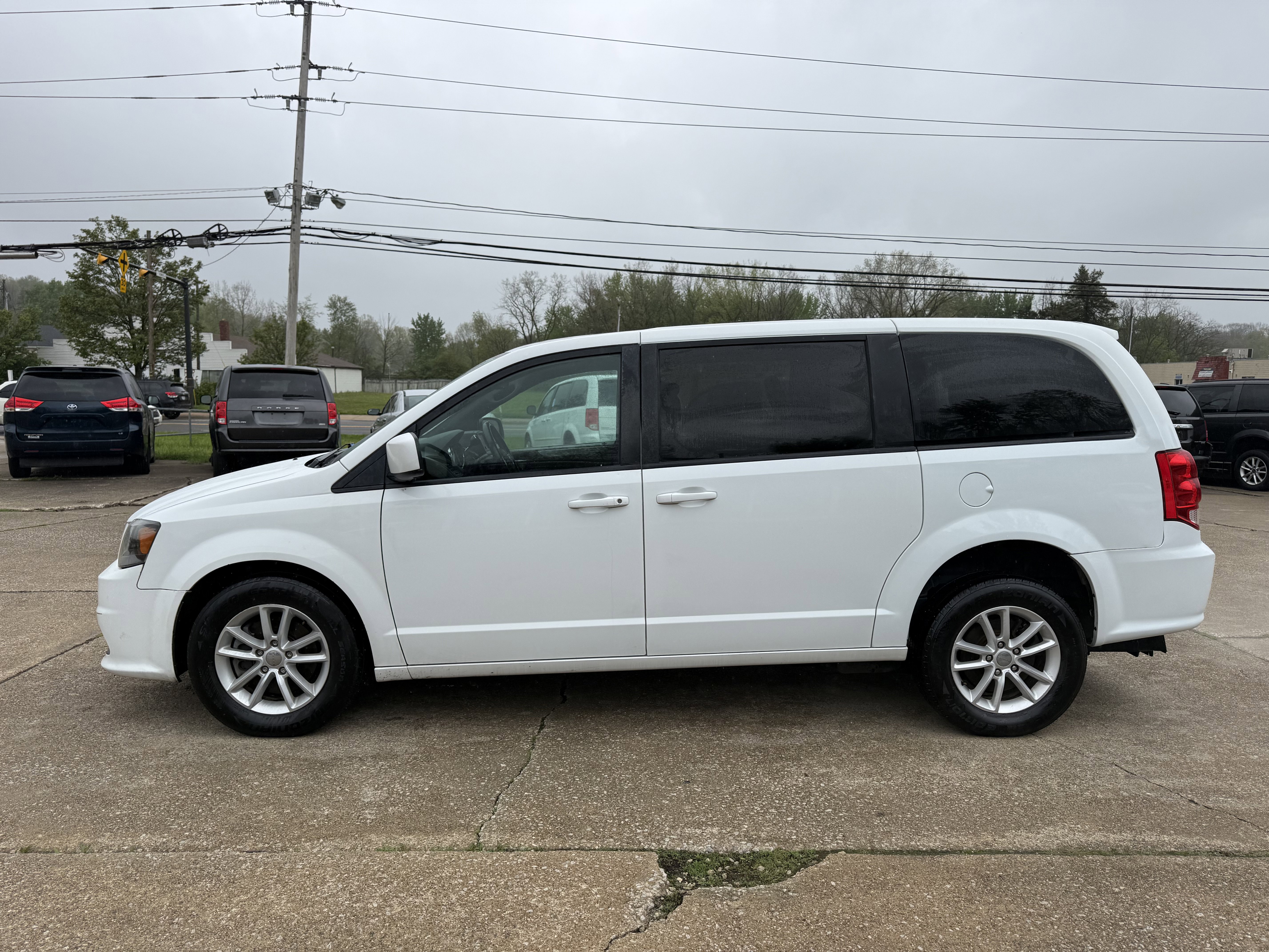 Used 2019 Dodge Grand Caravan GT FWD image 6