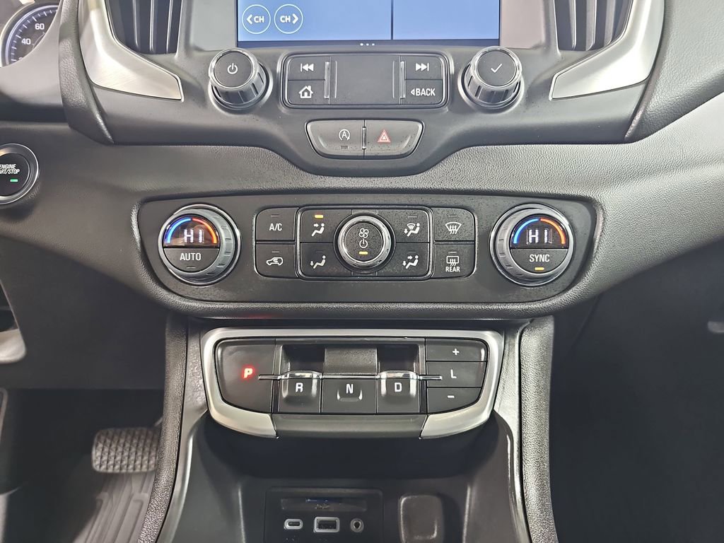 Certified 2024 GMC Terrain SLT w/ LPO, Floor Liner Package image 28