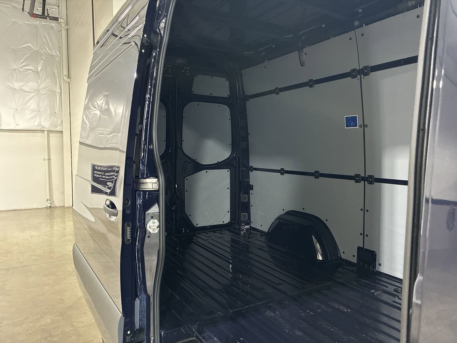 New 2025 Mercedes-Benz Sprinter 2500 image 5