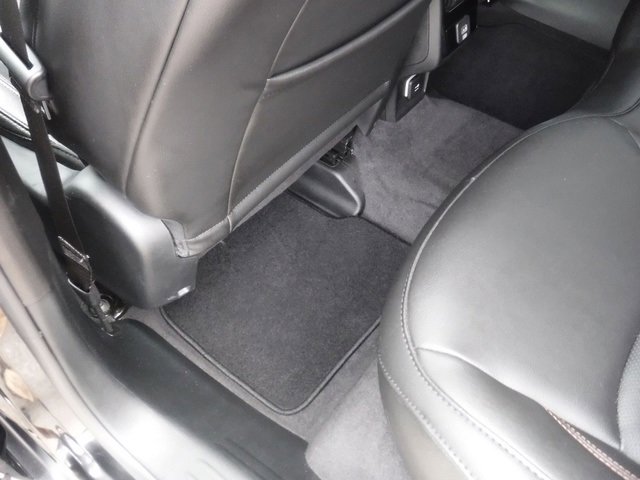 Used 2022 Jeep Compass Limited image 31