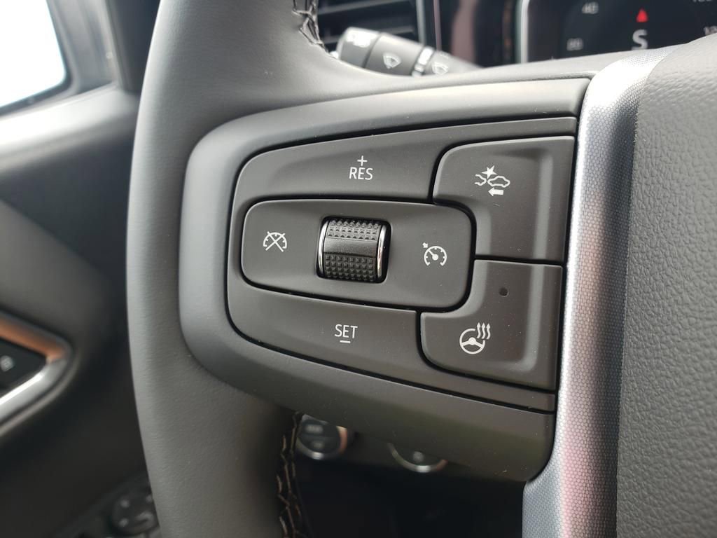 New 2026 GMC Sierra 1500 SLE image 11