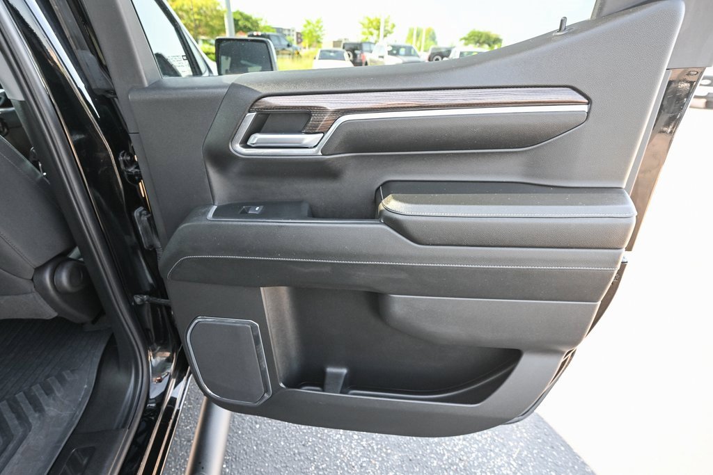 Used 2024 Chevrolet Silverado 1500 LT Trail Boss w/ Protection Package image 29