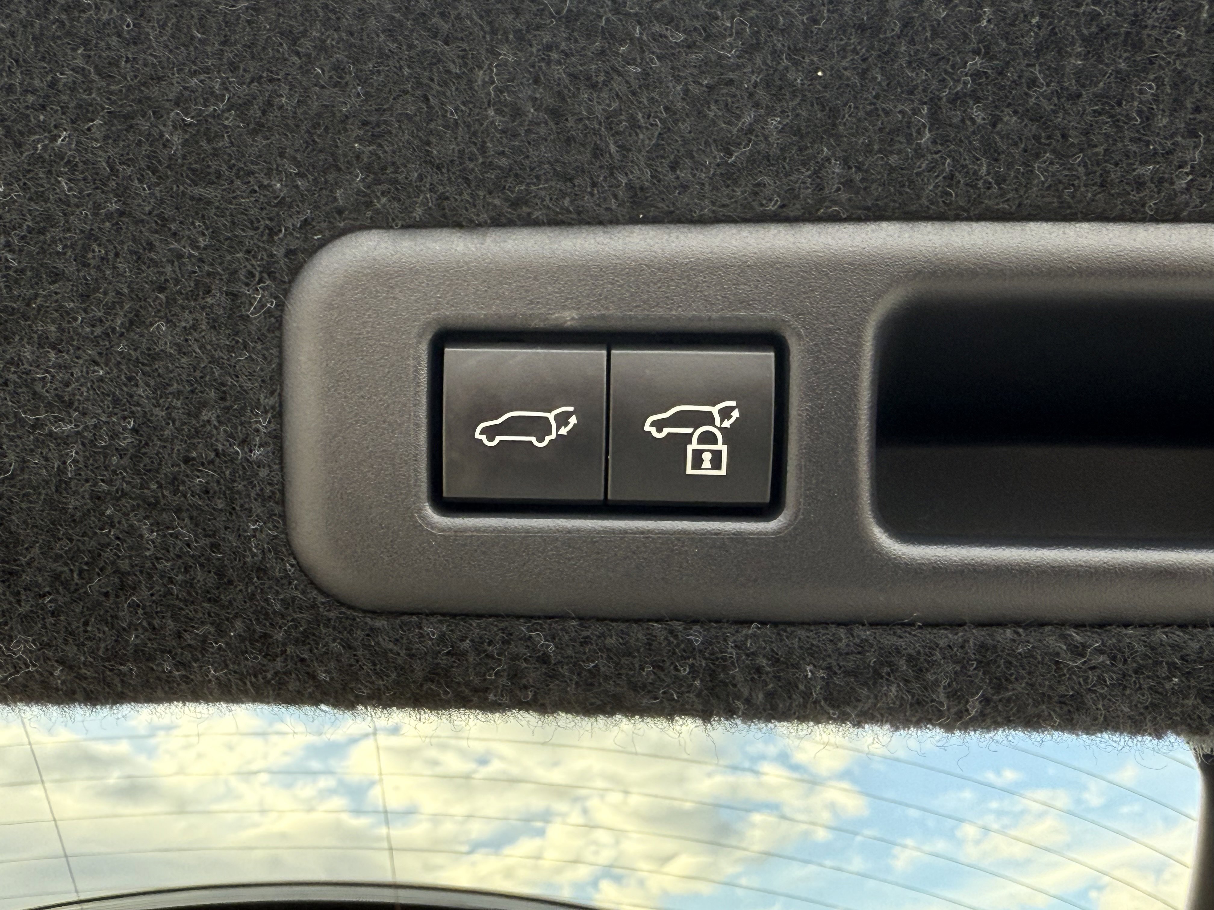 Certified 2022 Lexus RX 350 F Sport w/ Accessory Package image 16