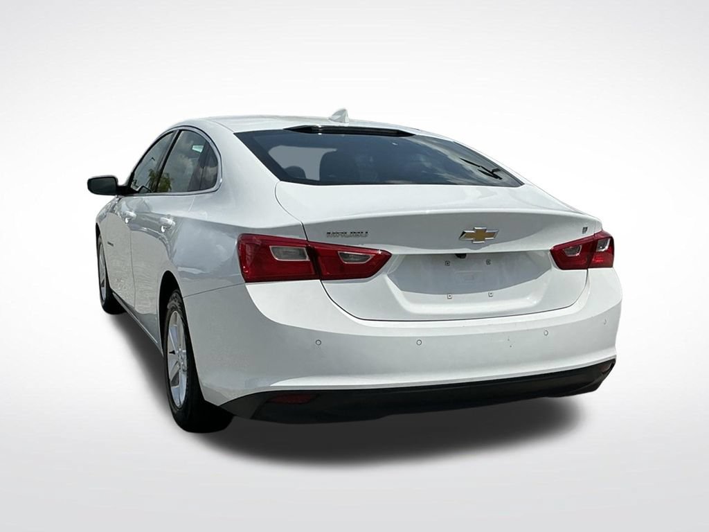 Used 2024 Chevrolet Malibu LT FWD image 4