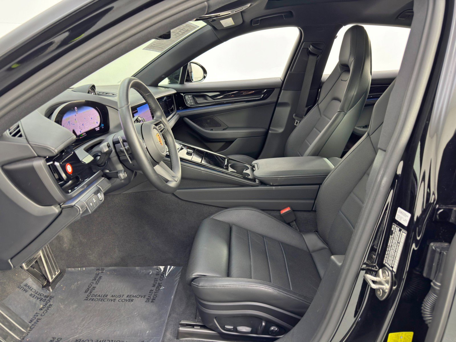 Used 2025 Porsche Panamera 4S w/ Premium Package image 17