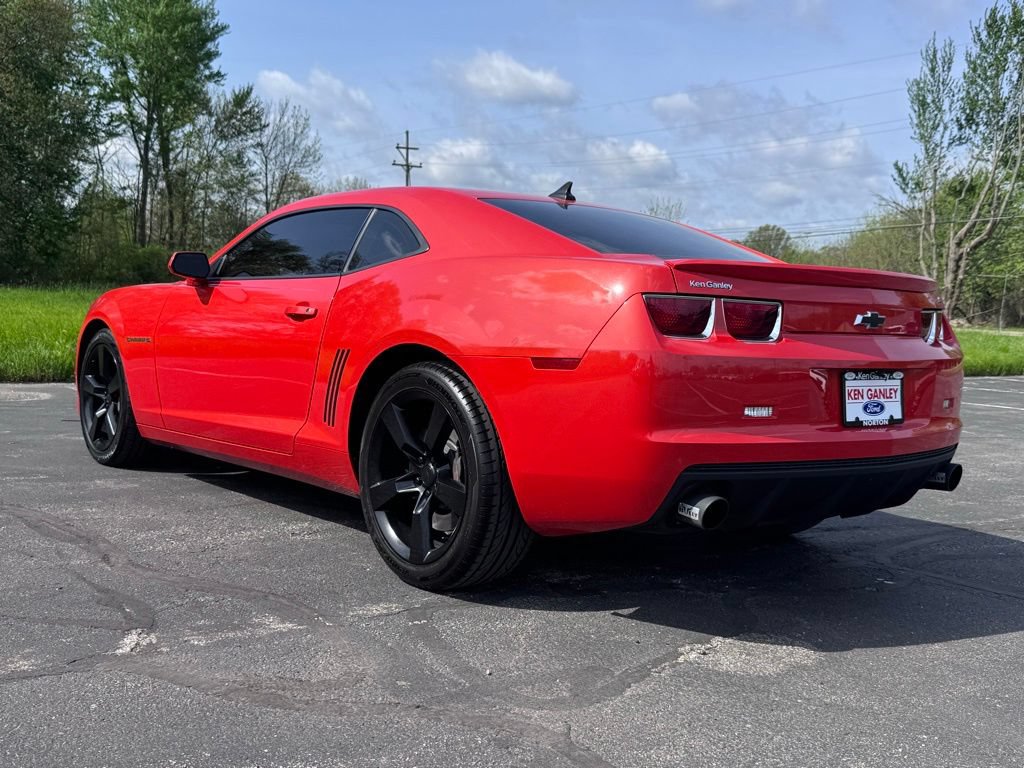 Used 2010 Chevrolet Camaro SS w/ RS Package RWD image 13