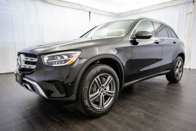 Used 2020 Mercedes-Benz GLC 300 4MATIC w/ Parking Assistance Package image 29