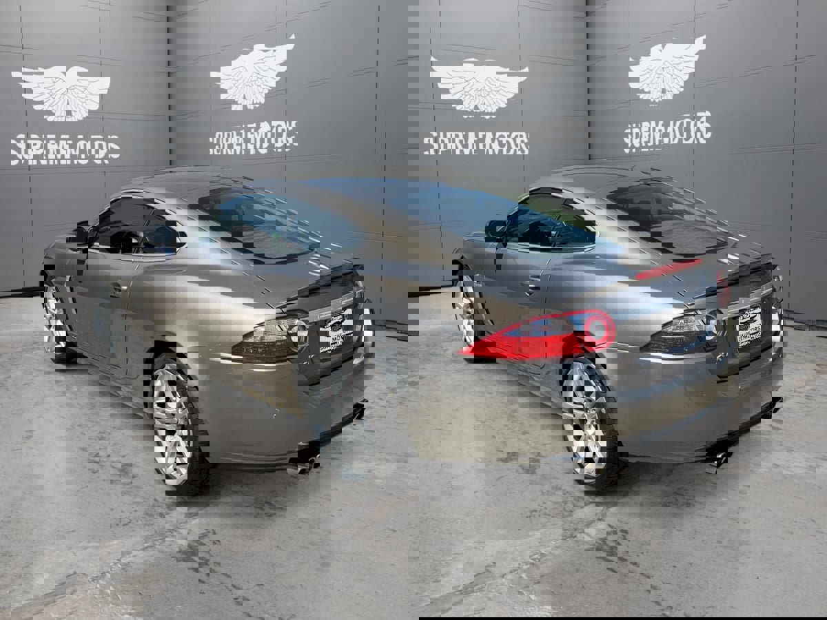 Used 2009 Jaguar XKR R image 3