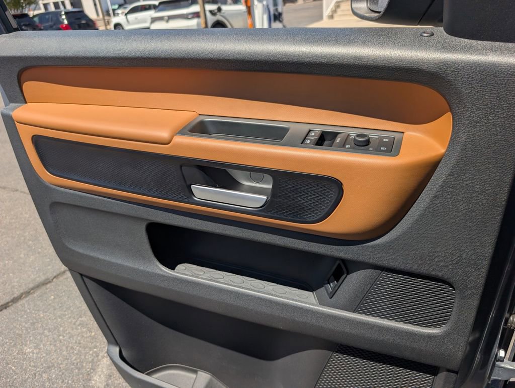 New 2025 Volkswagen ID. Buzz Pro S image 19