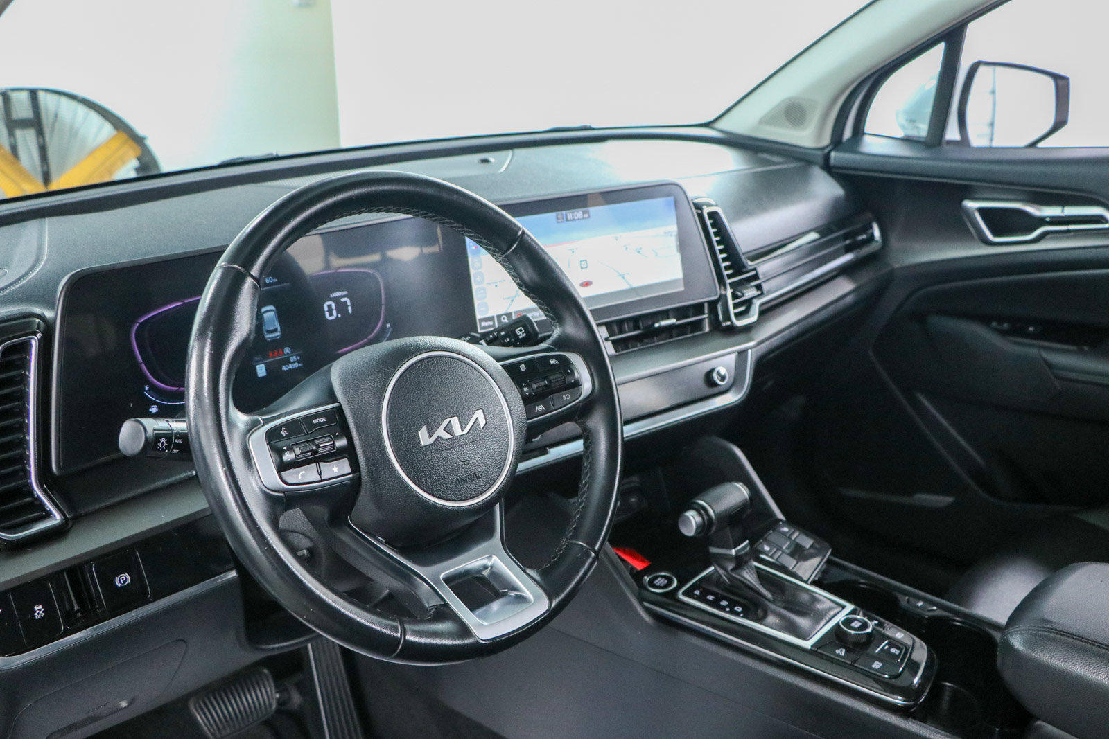 Used 2023 Kia Sportage EX FWD image 22