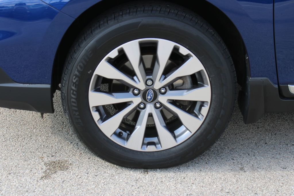 Used 2017 Subaru Outback 3.6R Touring w/ Popular Package #5A image 30