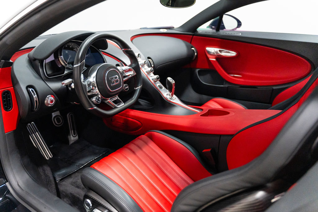 Used 2022 Bugatti Chiron Super Sport AWD/4WD image 11