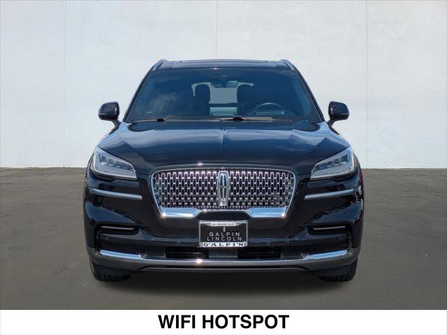 Used 2023 Lincoln Aviator Reserve w/ Equipment Group 201A image 8