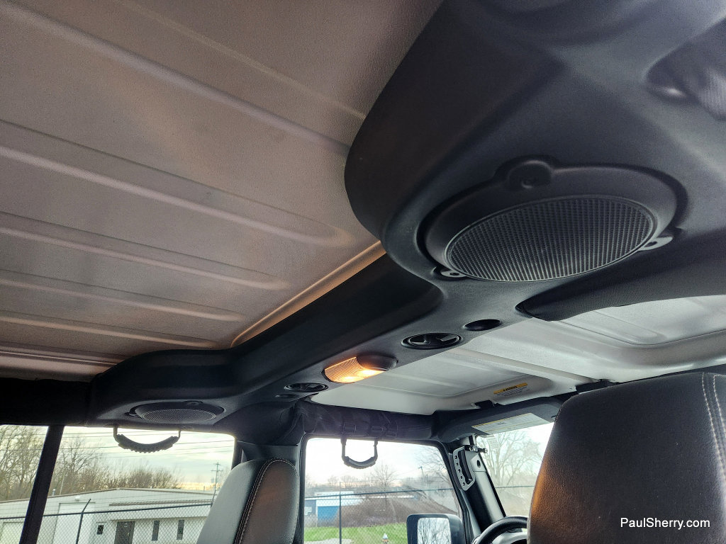 Used 2013 Jeep Wrangler Unlimited Rubicon w/ Connectivity Group image 48