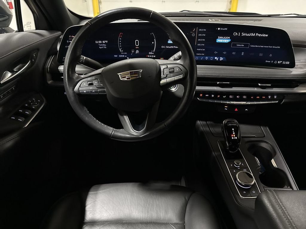 Used 2024 Cadillac XT4 Premium Luxury FWD image 11
