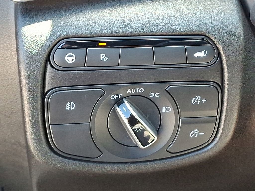 Used 2023 INFINITI QX55 Luxe w/ Cargo Package image 28