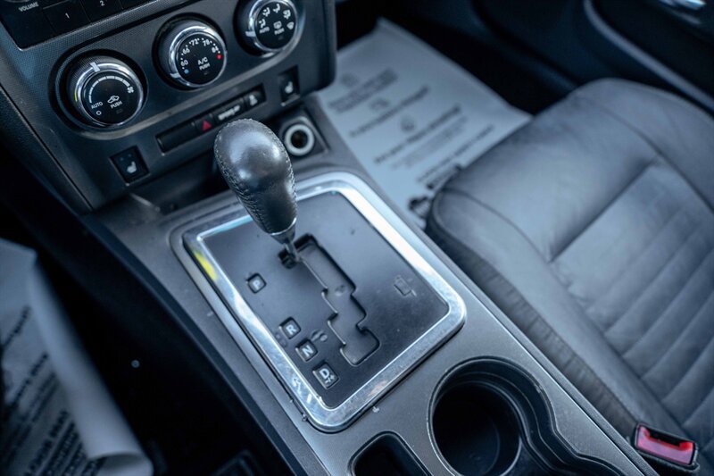 Used 2013 Dodge Challenger SXT RWD image 14