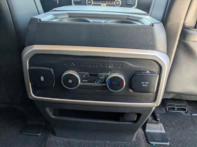 Used 2022 Ford Expedition Max XLT RWD image 16