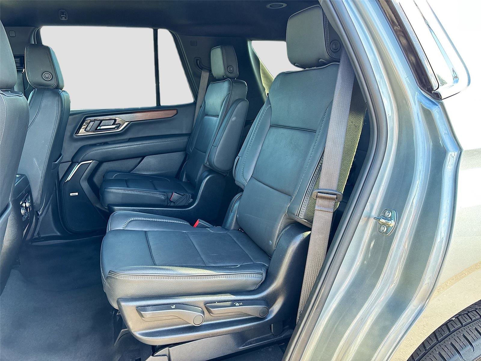 Used 2025 GMC Yukon Denali image 25