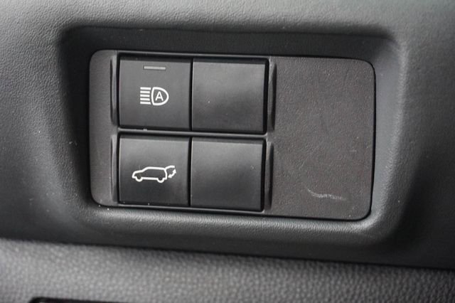 Used 2022 Toyota Highlander XLE image 22