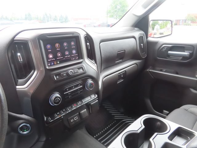 Used 2025 Chevrolet Silverado 1500 Custom Trail Boss AWD/4WD image 32
