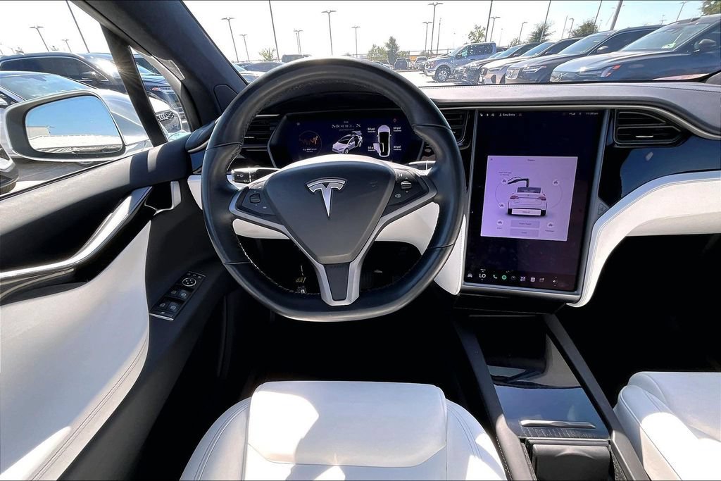 Used 2020 Tesla Model X Long Range AWD/4WD image 6
