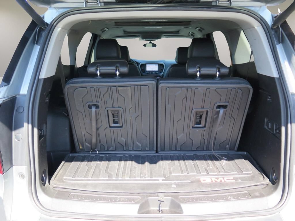 Used 2023 GMC Acadia AT4 w/ Technology Package AWD/4WD image 24