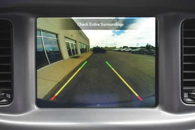 Used 2022 Dodge Charger R/T w/ Plus Group RWD image 33