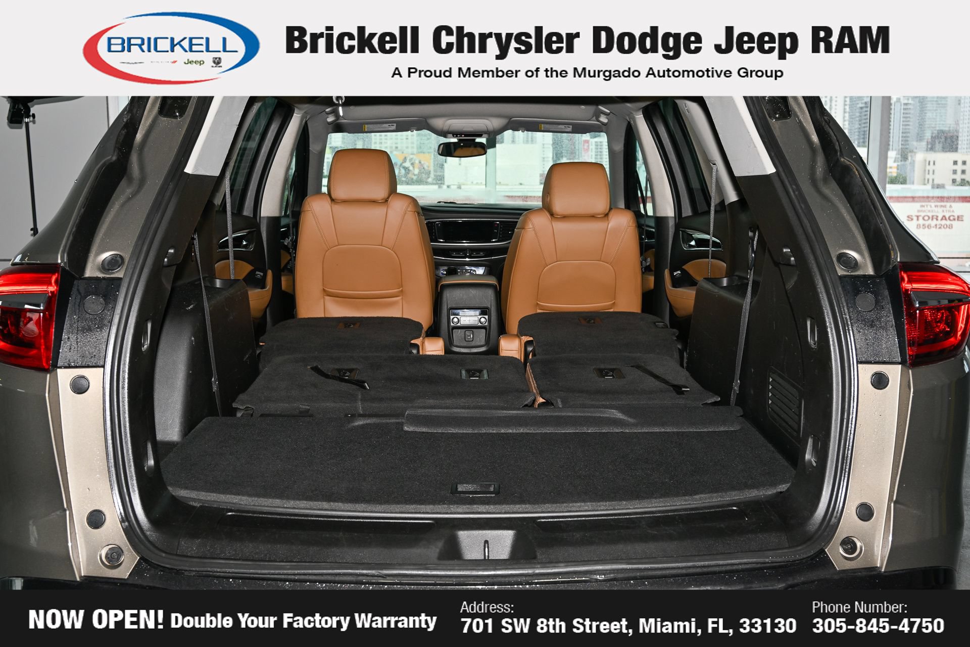 Used 2020 Buick Enclave Essence w/ LPO, Hit The Road Package FWD image 14