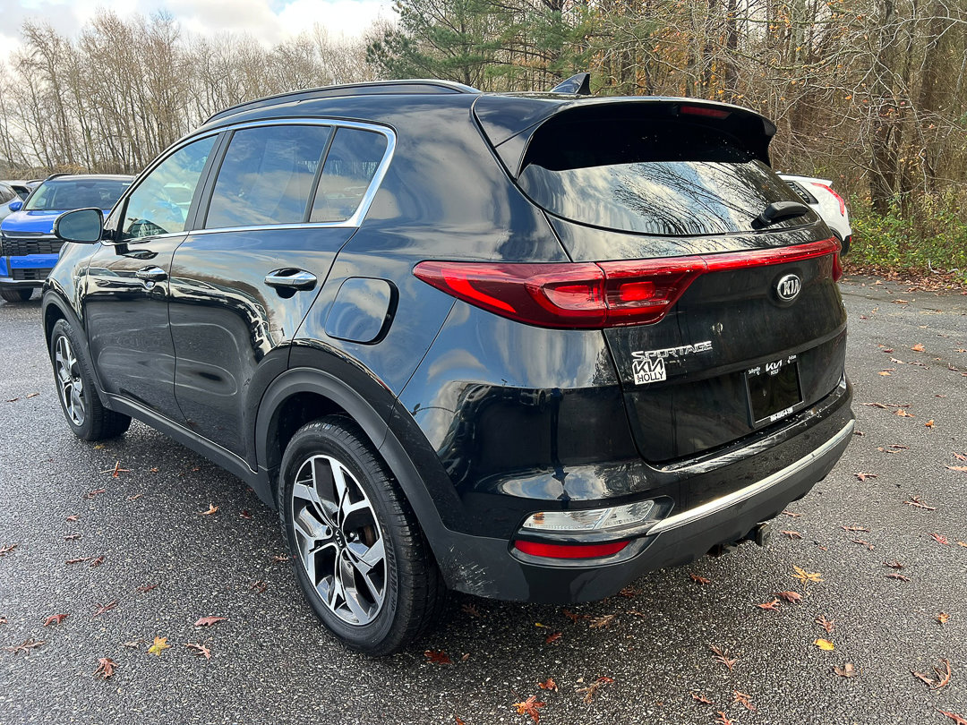 Used 2022 Kia Sportage EX image 3