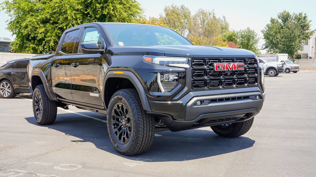 New 2026 GMC Canyon Elevation w/ Convenience Package RWD image 5