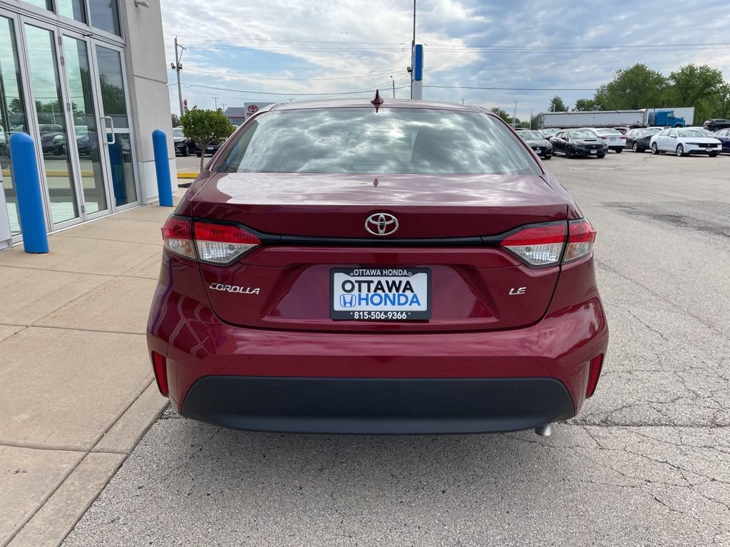 Used 2026 Toyota Corolla LE FWD image 6