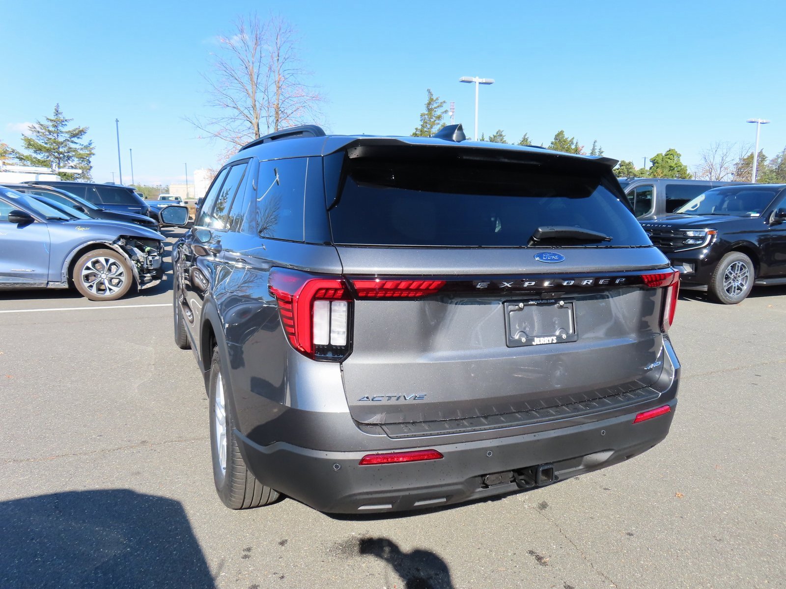 New 2026 Ford Explorer Active image 6