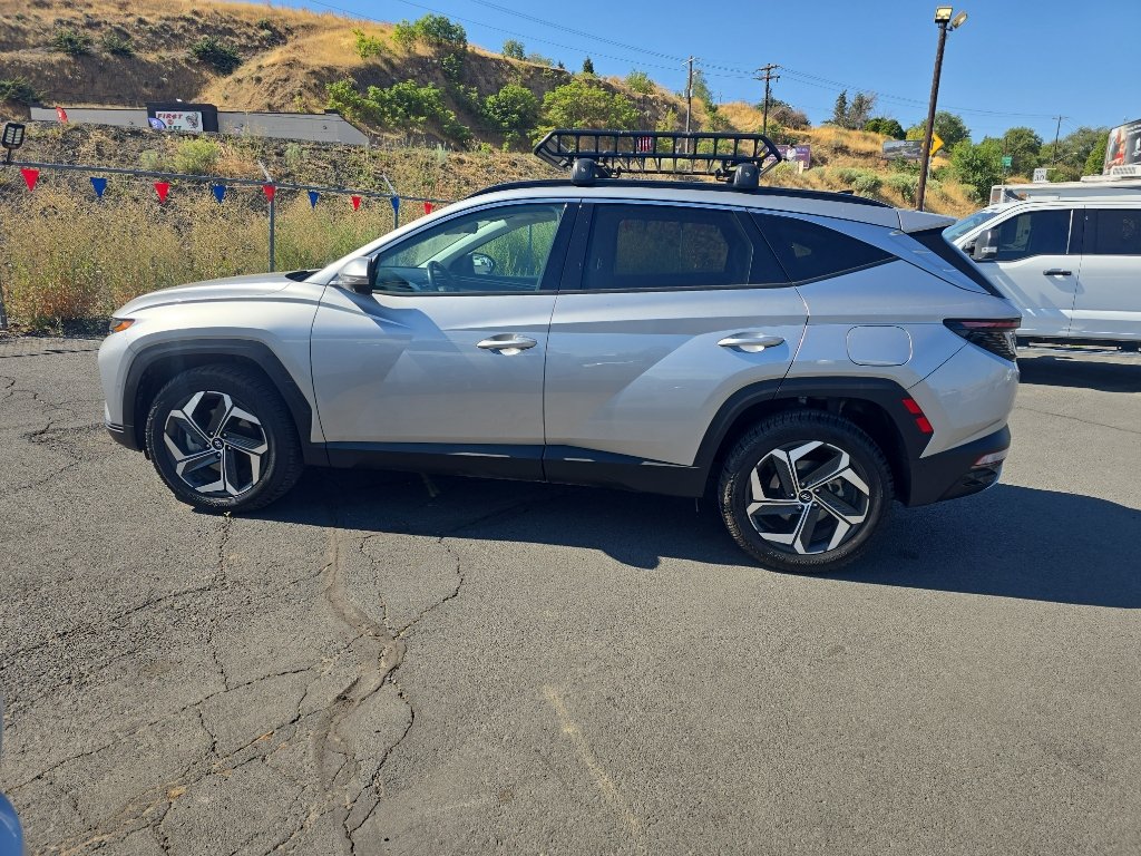 Used 2023 Hyundai Tucson Limited AWD/4WD image 3