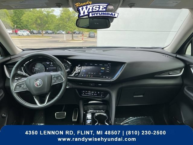 Used 2022 Buick Envision Essence w/ Technology Package I FWD image 2